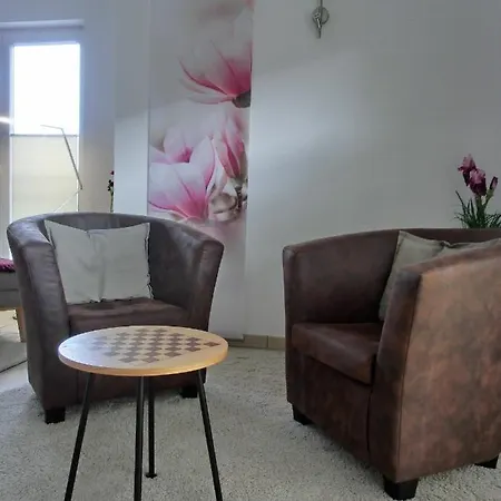 Apartment O9 *