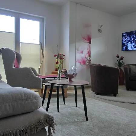 O9 Apartment *